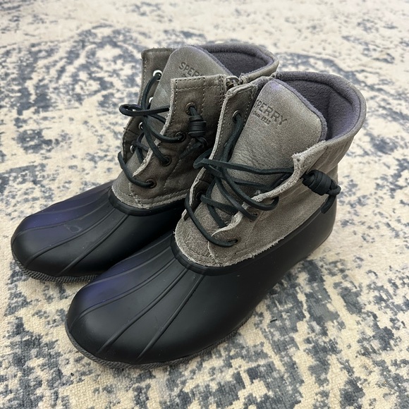Women’s Sperry Duck Boots - Picture 1 of 6